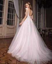 Продам свадебное платье Mario Lite by Dominiss