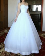 Продам нежное свадебное платье 2017 года