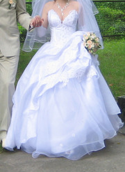 Продам красивое свадебное платье